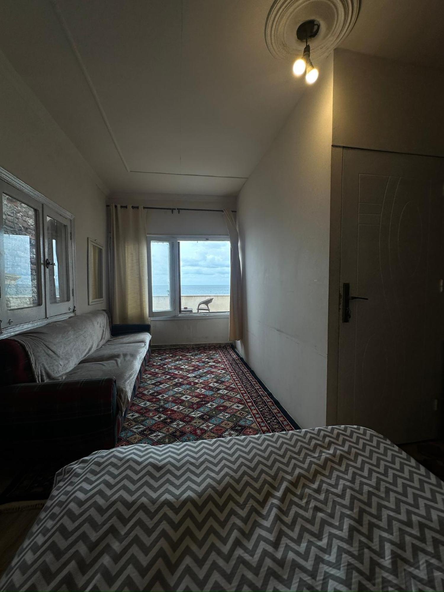 Gazde/Camere de închiriat Haidar House A Private For Men Only At Shared غرف خاصه للرجال فقط